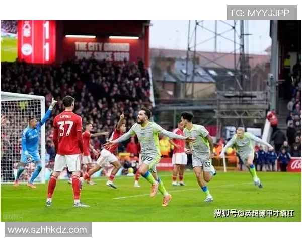 英超激战曼联大胜里昂神奇扑救点燃全场激情瞬间解析